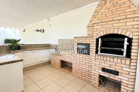 Casa à venda com 4 quartos, sendo 4 suítes, em Jardim Alvorada, Três Lagoas - MS