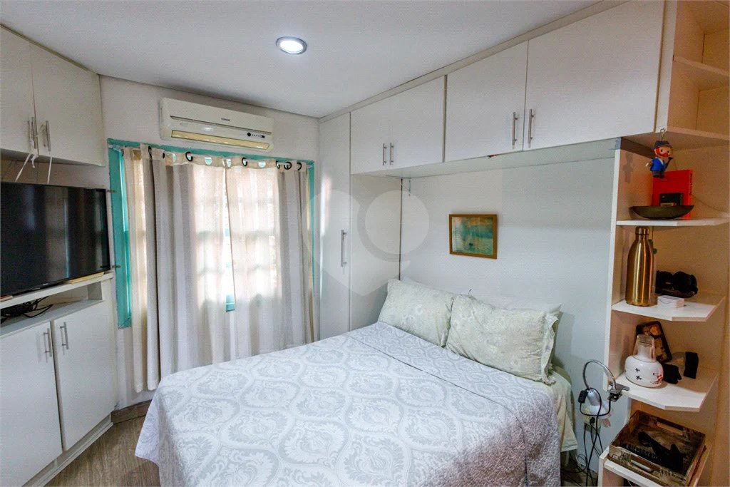 Casa à venda com 4 quartos, sendo 2 suítes, em Brooklin, São Paulo, SP
