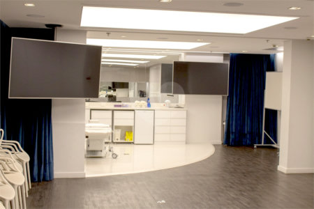 Sala comercial para locação em Moema