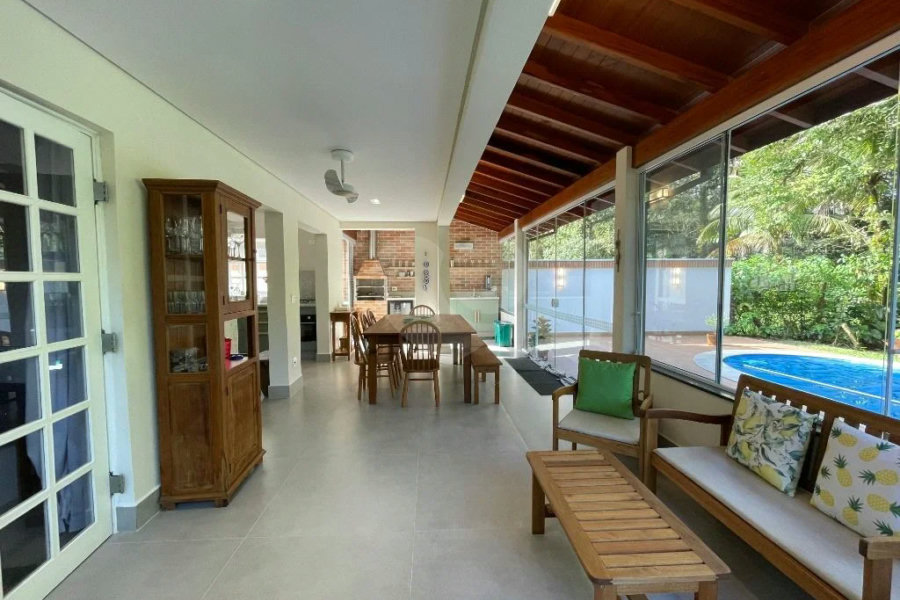 Casa à venda com 4 suítes em Riviera de São Lourenço, Bertioga, SP