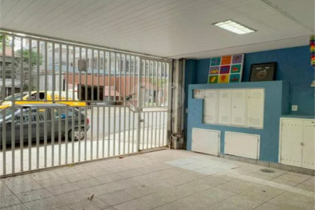 Oportunidade Rara em Pinheiros: Casa com 320m² de Versatilidade e Potencial,