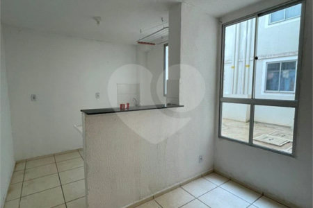 Apartamento no Condomínio Monte Everest.