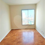 APARTAMENTO 1 DORMITÓRIO COM VAGA