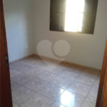 Casa térrea com salão comercial para venda no Maria Stella Fagá.