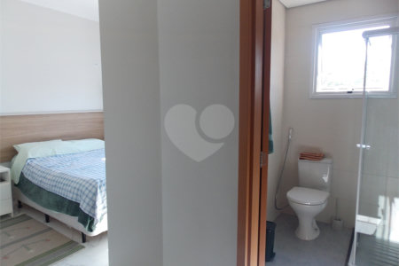 Confortável apartamento no Jardim Floresta em Aibaia sp