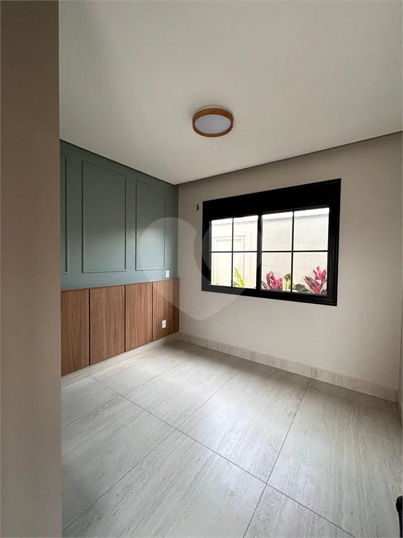 Casa térrea em estilo neoclássico com 3 suítes, no Condomínio Damha 2, na cidade de Piracicaba - SP.