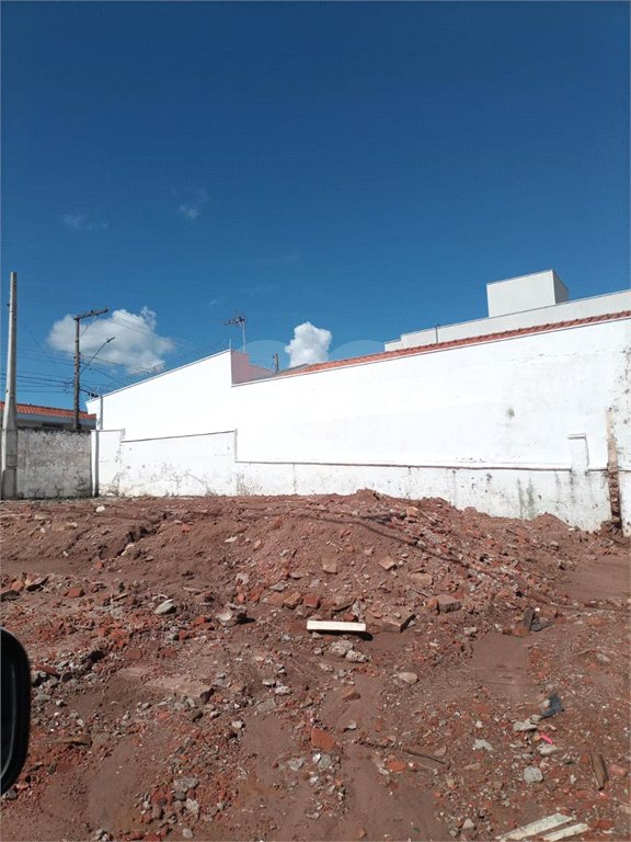 Terreno residencial/comercial na vila nery