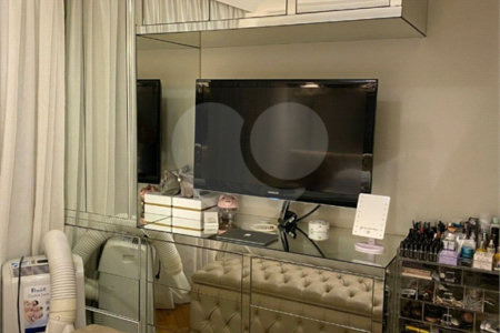 Apartamento de 3 quartos (2 suítes) à venda na Mooca