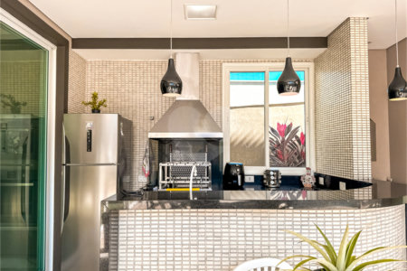 Sobrado à venda em Itupeva – 421,80 m² de terreno – 254,28 m² de área construída – 3 dormitórios – 4 banheiros – 4 vagas de garagem