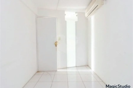 Prédio com 911m² , disponível para venda ou locação na Av. Washingtonís , em Santo Amaro.
