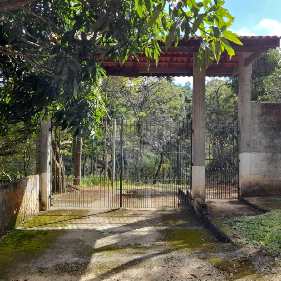 Belíssimo sítio à venda em Nazaré Paulista/SP