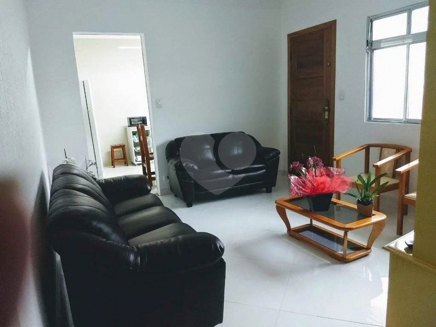CASA TÉRREA À VENDA NA MOOCA - COM PORTEIRA FECHADA.