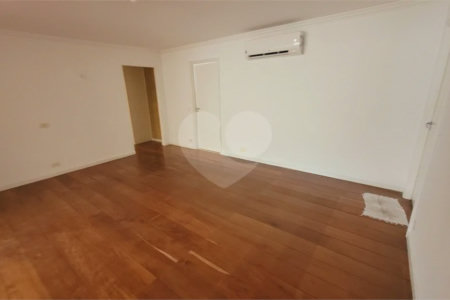 Apartamento sofisticado em localização privilegiada no Itaim Bibi – próximo ao Parque do Povo e Shopping JK Iguiatemi