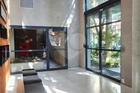 Apartamento no Itaim Bibi de 45m2 com 1 dorm, 1 banheiro, 1vaga. Estuda permuta. Viva a um passo dos melhores shoppings, hospitais, escolas e rodovias principais com 1 dorm, 1 banheiro, 1 vaga. Estuda permuta