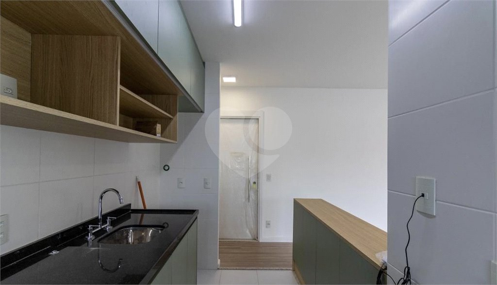 Apartamento à venda ou para alugar com 2 suítes em Vila Olímpia, São Paulo, SP