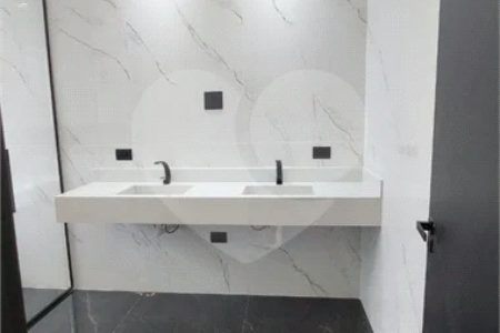 CASA ALTO PADRÃO | 5 SUÍTES | CONDOMÍNIO CLUBE – ATIBAIA