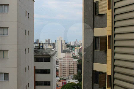 Oportunidade no Botafogo, no coração de Campinas: 1 suite com varanda, conforto e praticidade a passos de tudo!