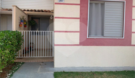 Casa à venda com 2 quartos, sendo 1 suíte, no condomínio Moradas II, São Carlos - SP