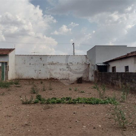 Terreno com 250,00 m²