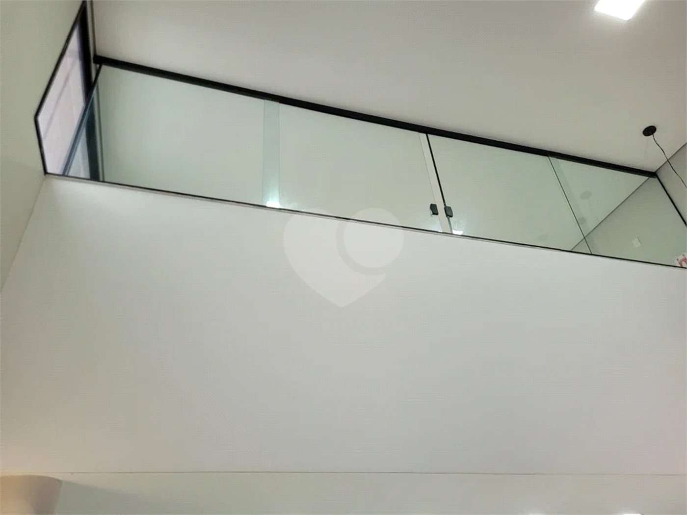 Ponto Comercial 200 m² 4 salas Jardim Armênia - Mogi das Cruzes SP