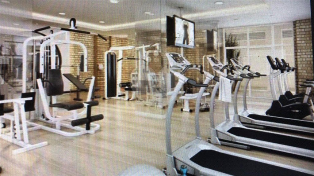 Condomínio clube, Apartamento na Mooca com 204 m² Com 3 suítes e 4 Vagas.