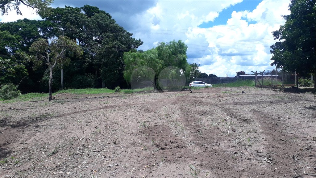 Terreno com 2.012,00 m² .