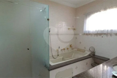 Casa para venda tem 300 metros quadrados com 5 quartos em Parque da Mooca - São Paulo - SP