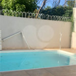 Excelente casa toda reformada e com otimo acabamento com churrasqueira e piscina