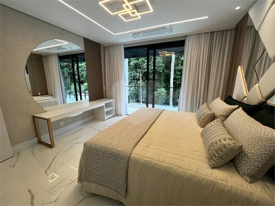 Casa à venda com 5 suítes em Riviera de São Lourenço, Bertioga, SP