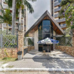 APTO 4 DORM (SUÍTES) E 5 GARAGENS NA SAÚDE