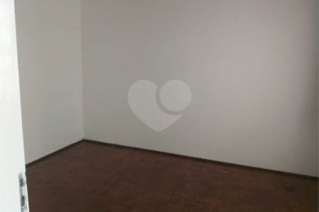 Casa térrea a venda no centro de São Carlos com 3 quartos