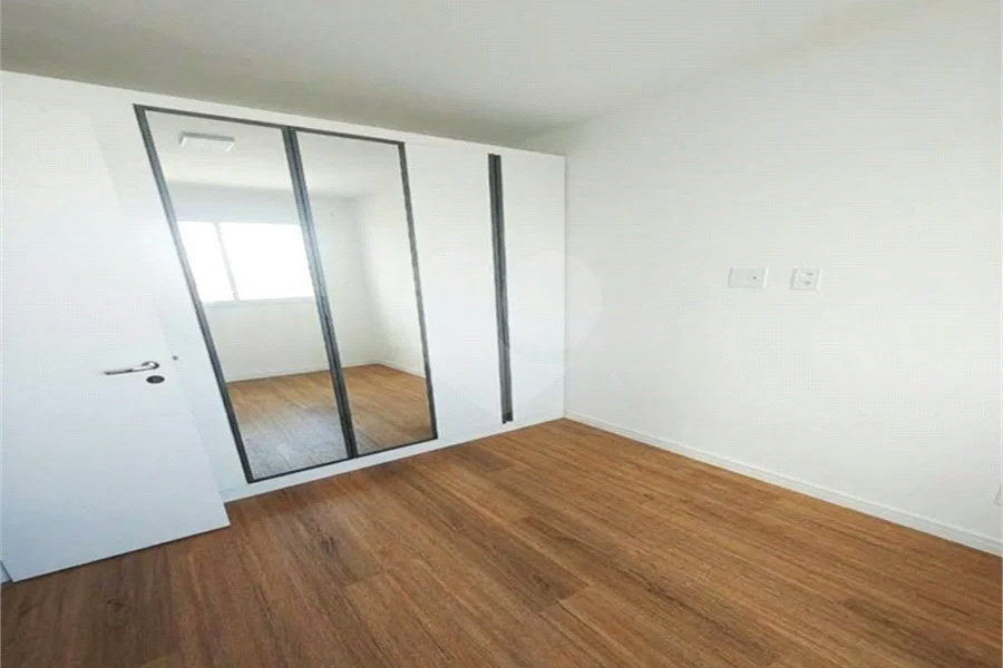 Apartamento à venda com 3 quartos em Vila Nova Parada, São Paulo, SP