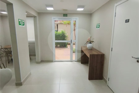 Apartamento com 40m², 2 quartos, para locação no Cambuci
