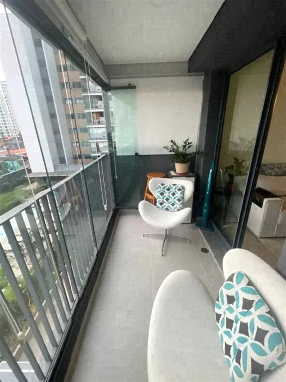 Apartamento à venda 60 m² na Vila Sônia com 2 quartos e 1 vaga próximo ao metro Vila Sônia
