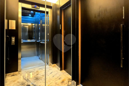 Apartamento 312 m² 4 Suítes 4 vagas 1 Por Andar em Higienópolis
