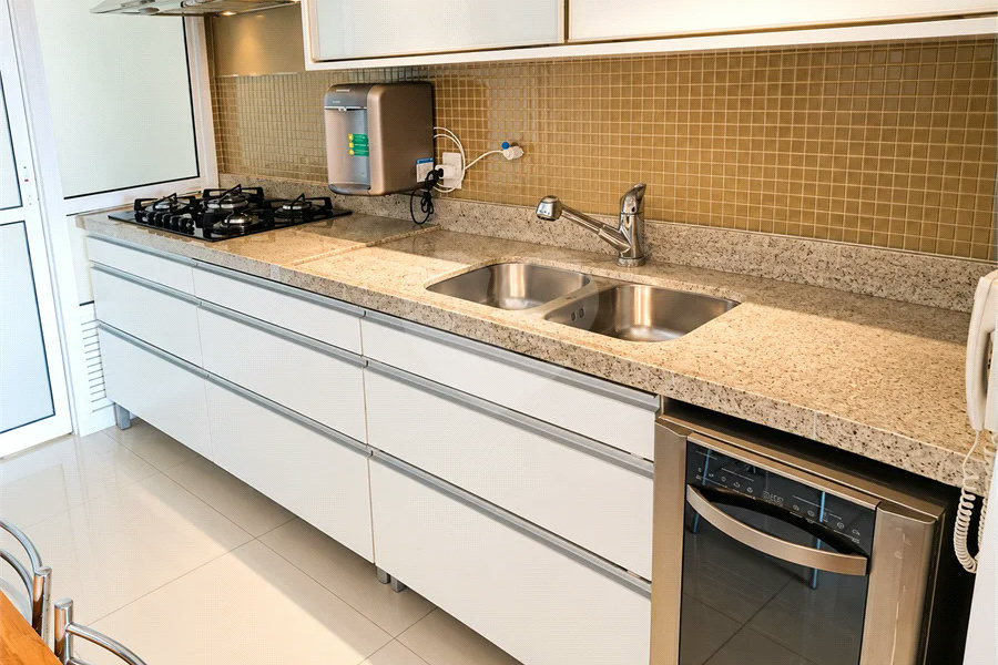 Ipiranga - 133 m² | 3 suítes | 2 vagas | Varanda gourmet | Porteira fechada