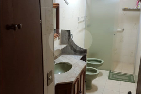 Apartamento no Edifício Winston Monteiro Ricetti