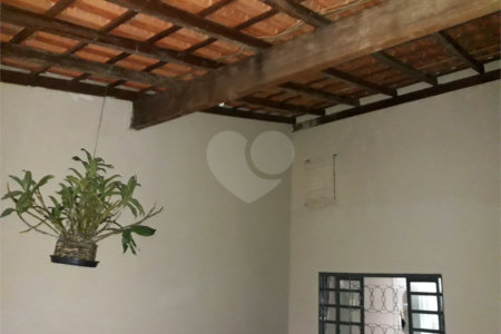 Vendo excelente Casa Térrea no Cidade Aracy II, em São Carlos SP.