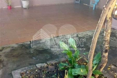 Casa em excelente localização na Vila Prado á venda.