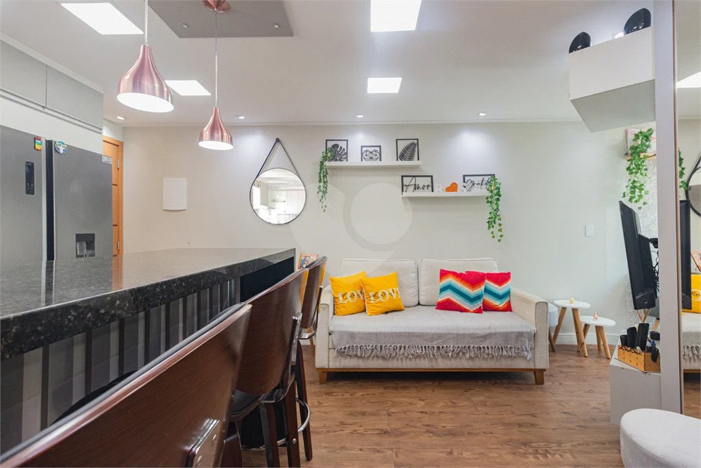 Apartamento com 2 Quartos e 1 banheiro à Venda, 50 m2 no Centro de Diadema SP