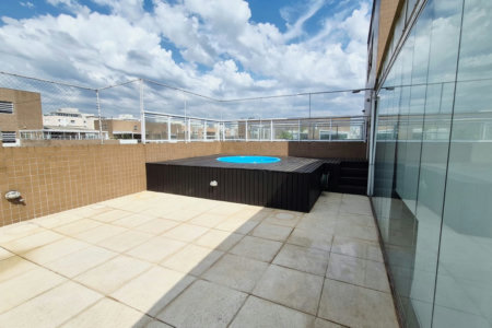 COBERTURA DUPLEX DE ALTO PADRÃO NA VILA SÃO FRANCISCO | 233 m²