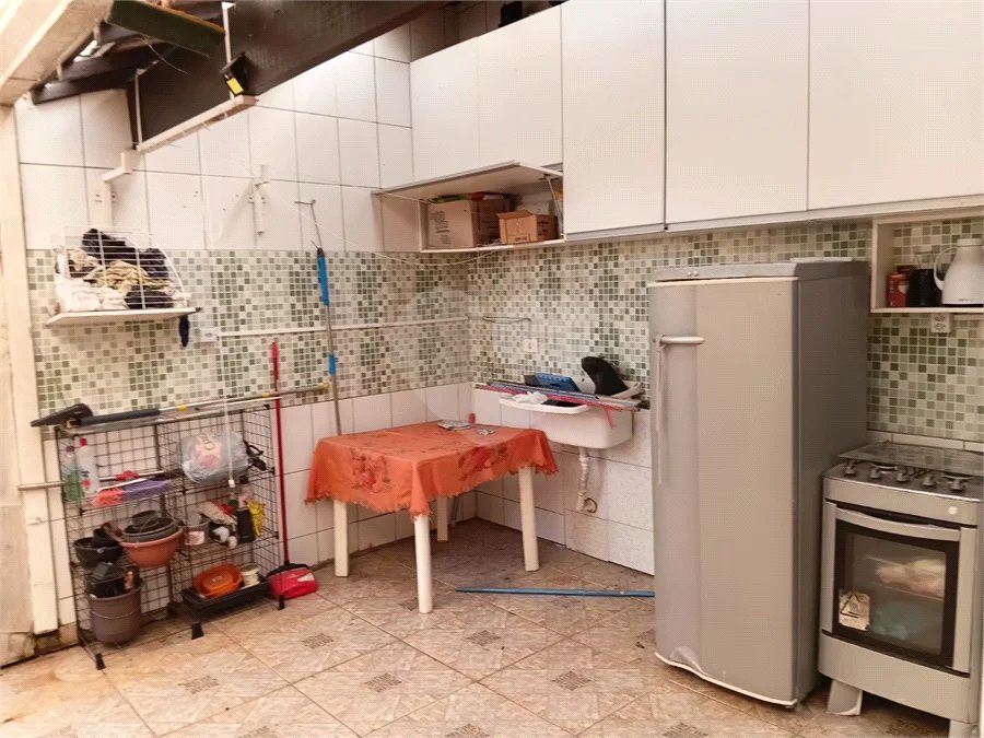 Casa térrea com 2 dormitórios à venda no Reneville, em Mairinque!