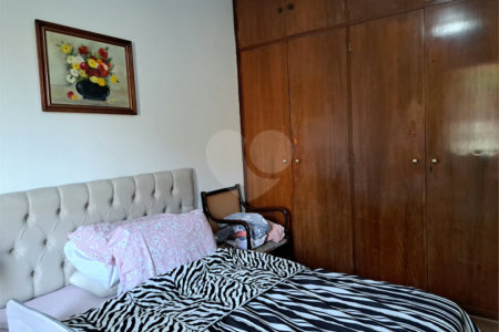 Sobrado à venda com 3 quartos em Campo Belo, São Paulo, SP