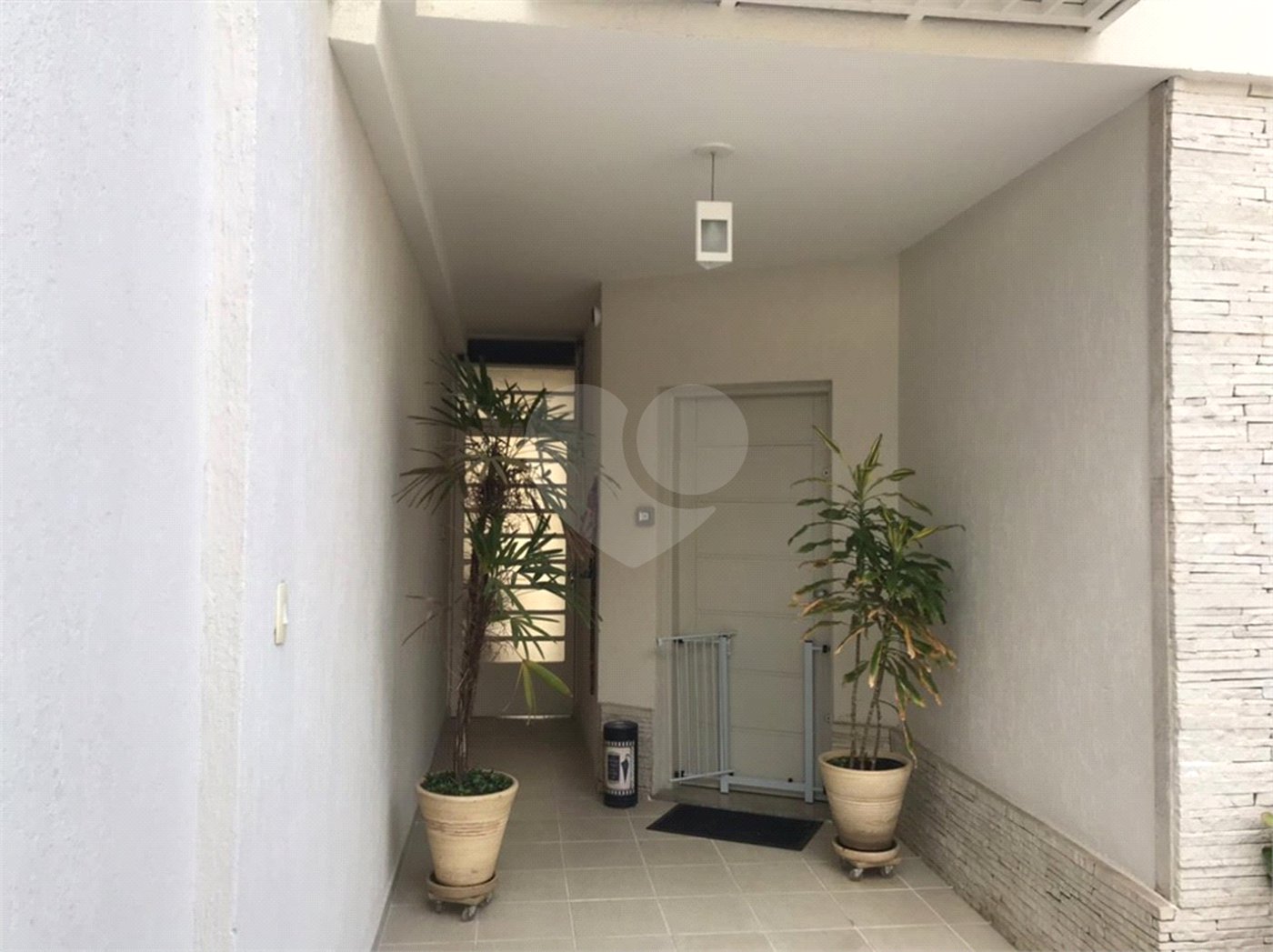 Casa Sobrado à venda no Planalto Paulista de 153m² com 3 dormitórios e 2 vagas