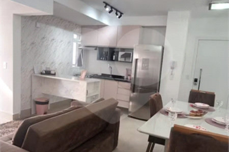 Apartamento com uma suíte para locação ao lado do Shopping Metrô Tatuapé. SP