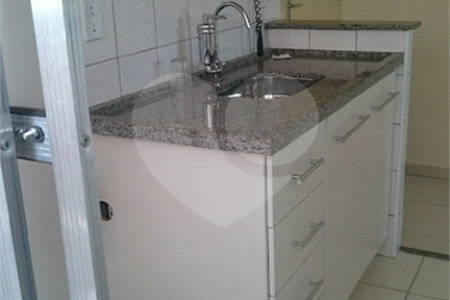 Vendo Apartamento no Residencial Aline na Cidade de São Carlos SP.