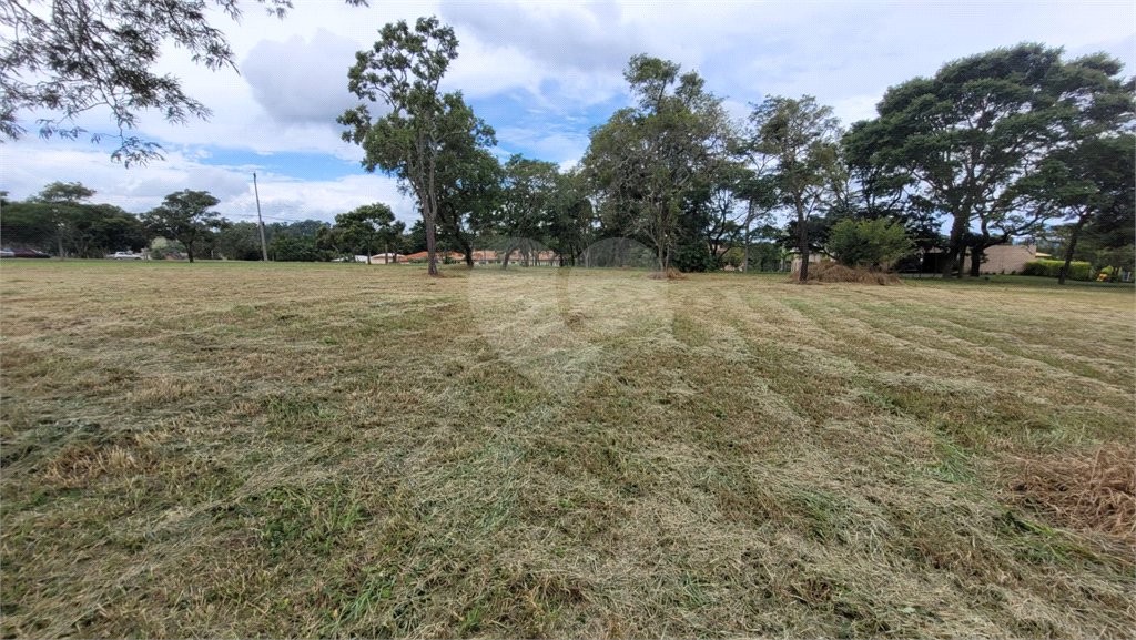 Loteamento Residencial no Condomínio Vila Pinhal do Broa.