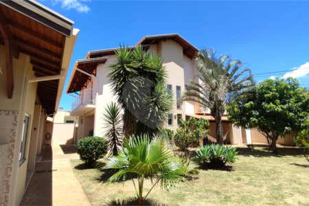 Casa à Venda de 5 dormitórios em São Carlos, no Residencial Eldorado