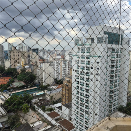 ÓTIMO APARTAMENTO 02 DORMITORIOS NA CERQUEIRA CÉSAR