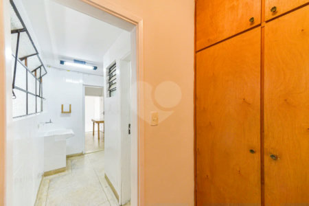 3 Quartos 0 Suites 2 Banheiros 0 Vagas 76 Área Útil 113 Área Total.